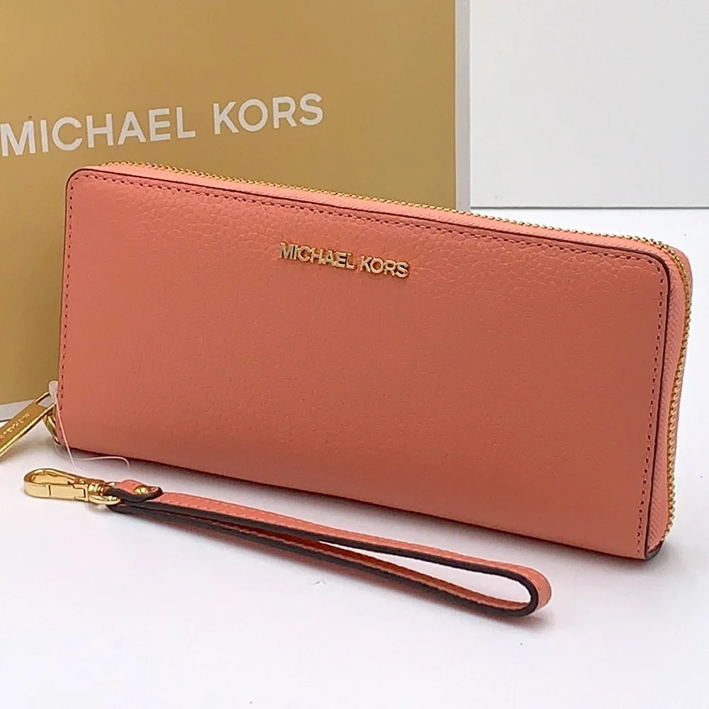 MICHAEL KORS Jet Set Travel Large Travel Continental Leather Color: PRIMEROSE